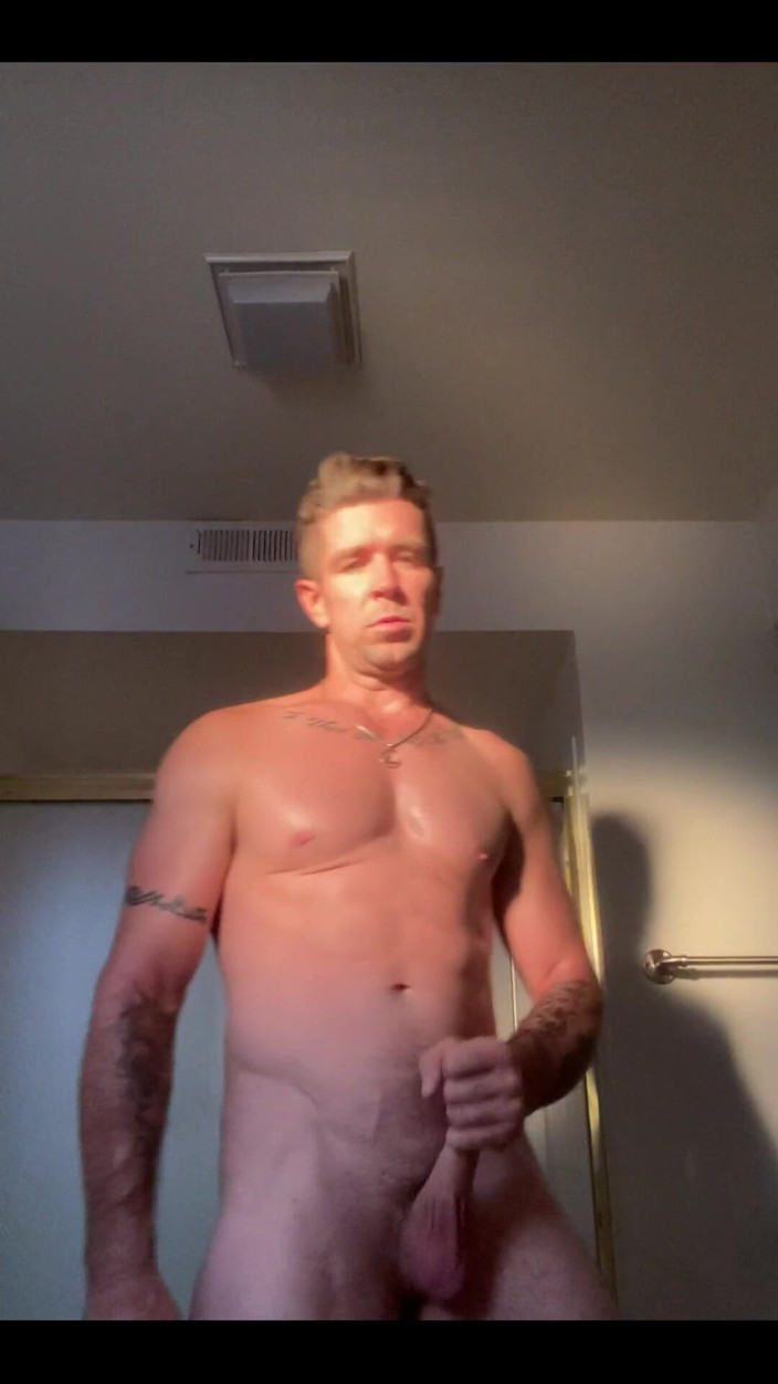 Trenton Ducati: Happy Holidays