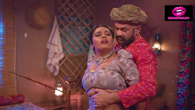 Indianpinklips: Hintli seksi yenge kocasını aldattı ve erkek arkadaşı tarafından sert...