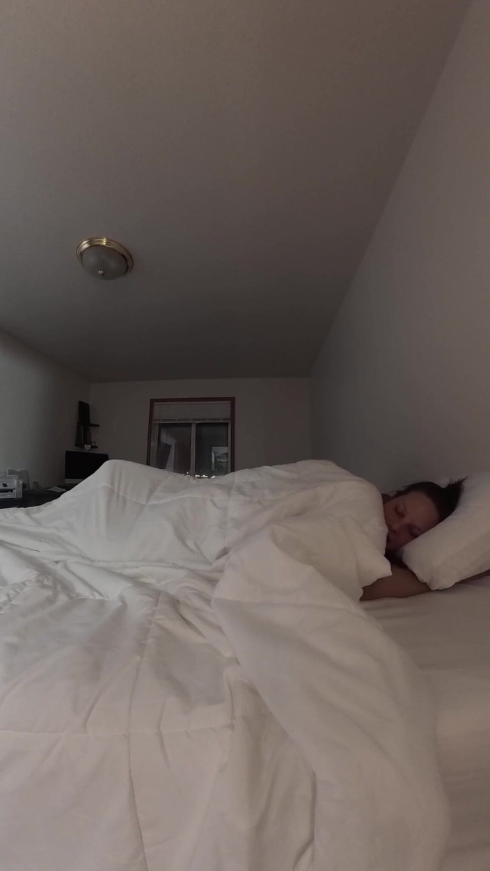 Mya Lane: Tắm, buổi hẹn hò thổi kèn ban đêm và làm tình...