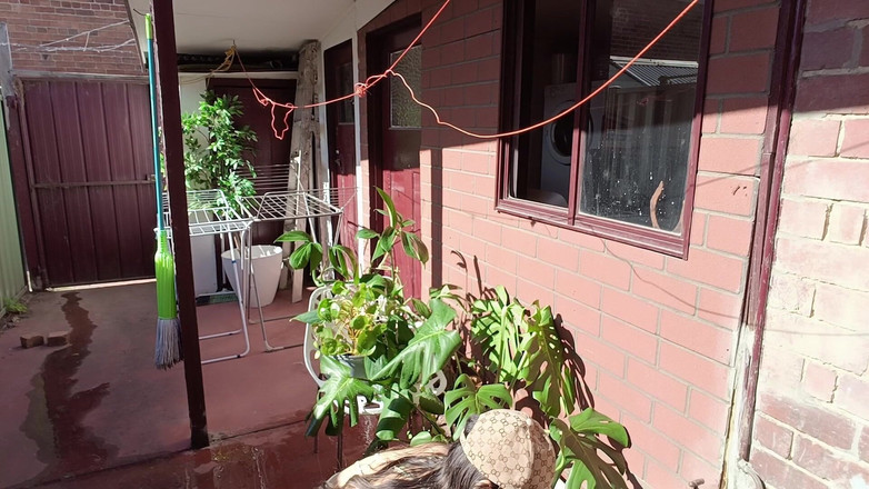 annikarain: Macecha Gardening Sfw