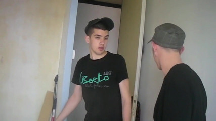 French Twinks Amator videos: French twink used by straight worker