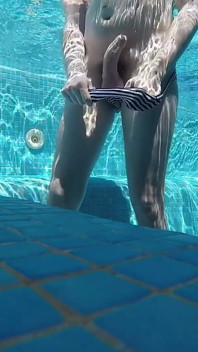 Horny Stepdad and Stepson Finally Alone in the Home Jacuzzi