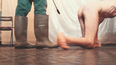 Fleshpot films: 豚の飼育の手引き