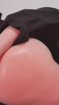 Tvrdý anální fisting v punčochách