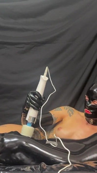 Latex Bag: Mistressae Takes the Air