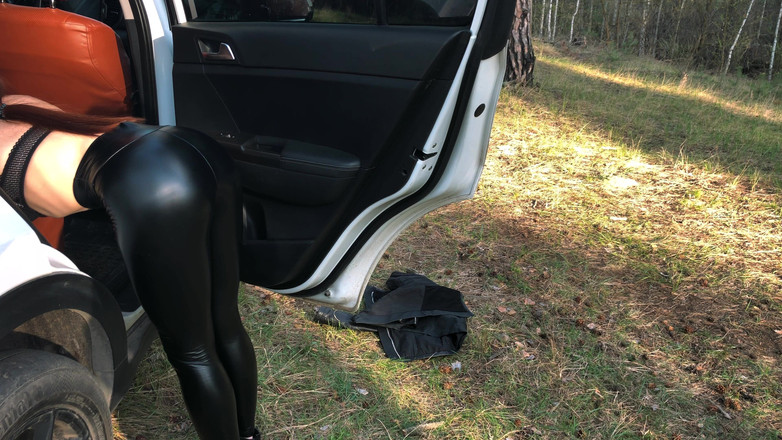 Myredfoxgirl: Liebhaber wurde von neugierigen augen in den wald genommen und...