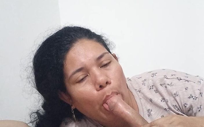Valkyrieandluigy: Mature Sucking
