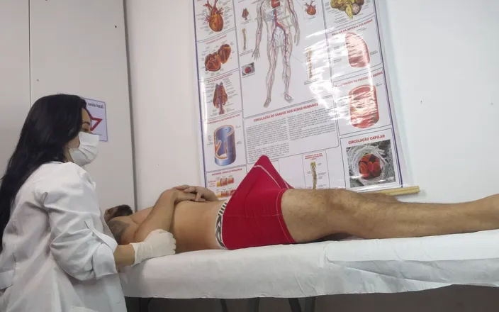 Jennyferpimenta: Nurse Has Her First Patient with an Erection!