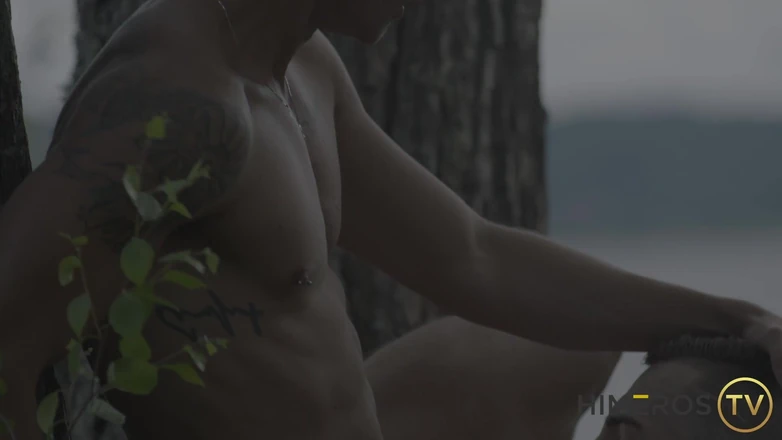 Himeros.tv: ओवरहीर्ड