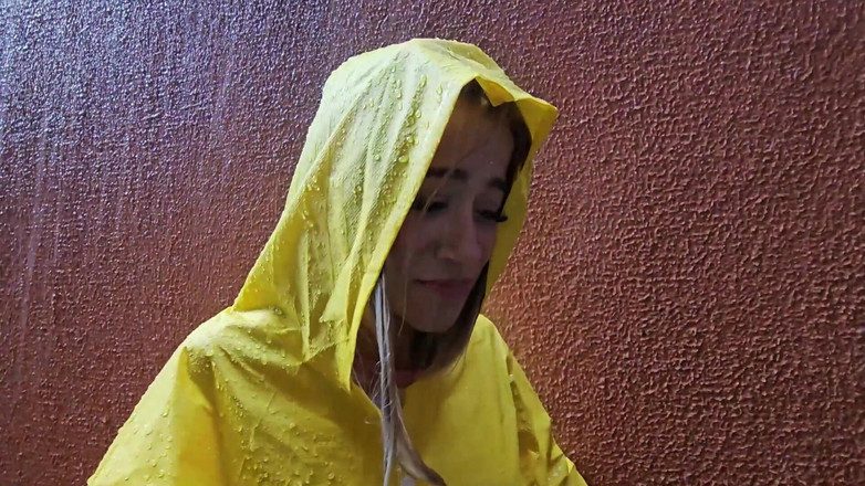 MF Lesbian: Yaramaz palyaço için yeni bir oyuncak