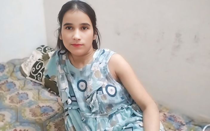 NAASRIN KHAN: Отчим оставил меня