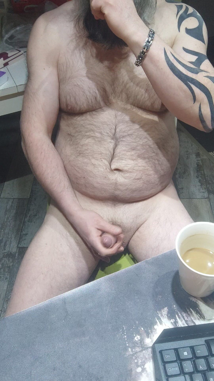 Wanker: Minum Coffe Pagi Dan Melancap Zakar Saya