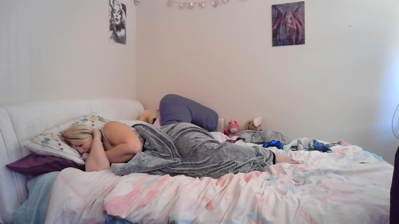 Miss Princess Bexy: Resting pt1