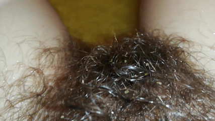 Cuteblonde666: Semak rambut super di dalam air