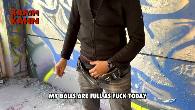 Karim Kahn: Tekanan mani muncrat besar setelah ngocok di luar ruangan