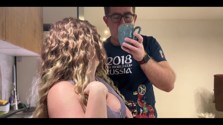 Fox Flame: Fucked a Curly-haired Stepdaughter