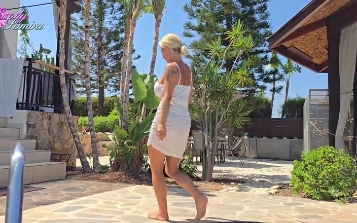 Candy Samira: Truc de piscine ! Un mec timide se fait baiser
