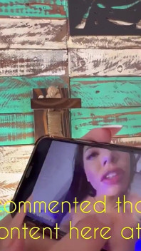 Ateşli esmer garson olan ve bir otelde çalışan fa ile sikişiyor