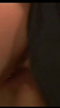 Bữa tiệc swinger trong vải