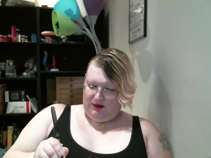 Roxxie rae page: Wyvernsvault 拆箱