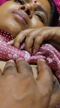 Dimasukkan zakar ke dalam pepek abang tiri dan adik tiri