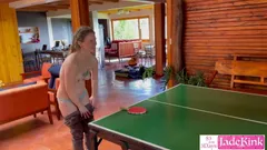 El ganador real de strip ping pong se lleva todo