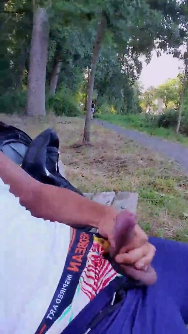 Slutboyben: Sexig men hjärnfukked utställningsgris