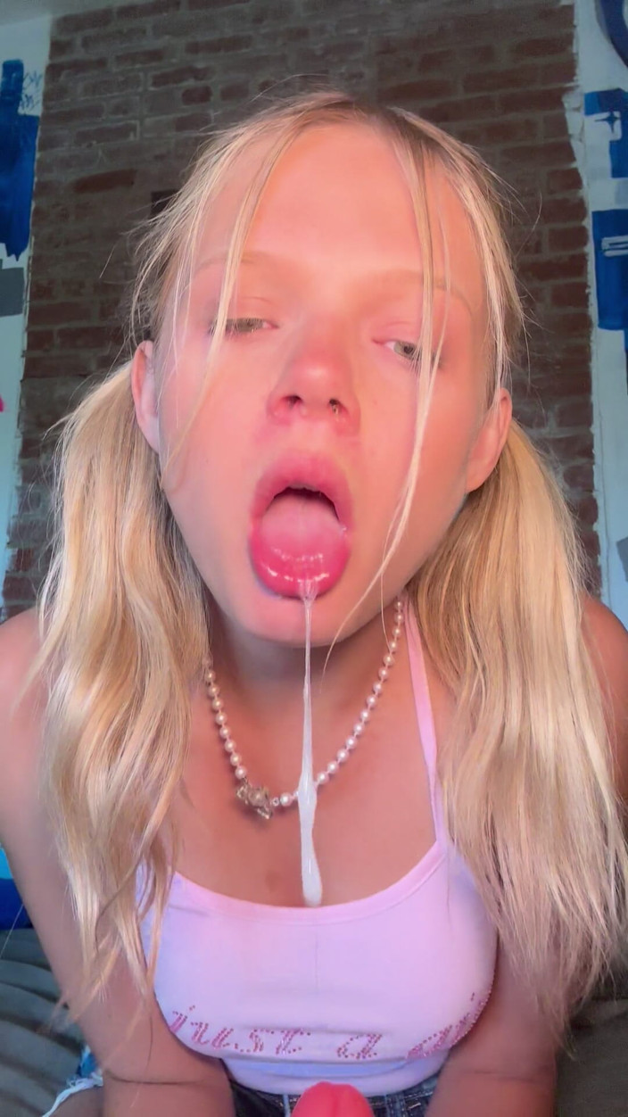 koko lavlok: Pigtail Blonde Coco Lovelock Deepthroats Her Dildo