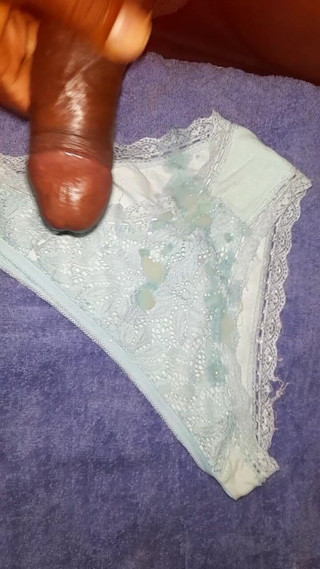 Islandvibes69: Jerking off S11 E4