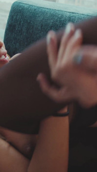 Jordyn Rain Affamata Di Cazzo Prende Un Creampie