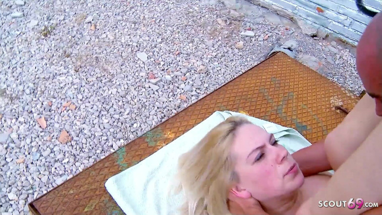 Full porn collection: Blonde teen Venus is secretly fucked outdoors by her stepdad