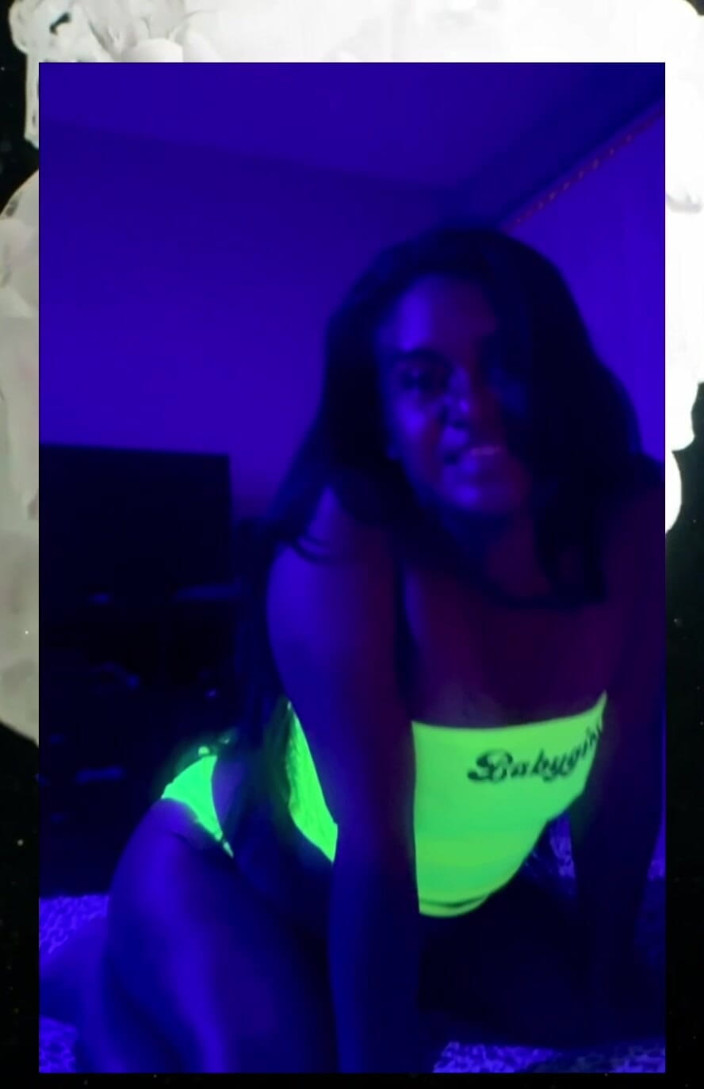 ToXxXiicBarbiie: Barbiie powiedziała: Cześć, chłopaki! .....nana kompilacja Scence