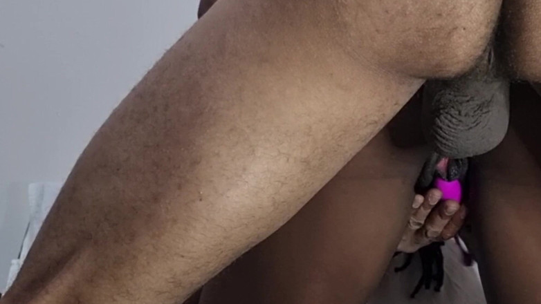 Amanda the black panther: Üvey babam götüme girdi