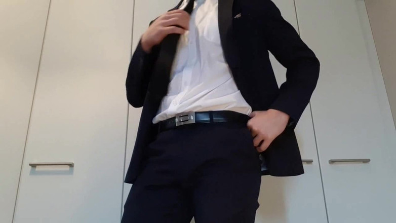 qaz11: Ngocok kontol di depan kamera - 550