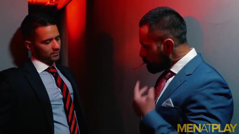 Menat Play: MENATPLAY - Dominant suited man Cristian Sam fucks Robbie Rojo
