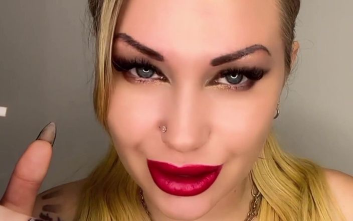 Goddess Misha Goldy: ASMR и трахаю мысли курящей инструкцией по дрочке смотри, кто это, мой маленький паренек, который полностью пристрастился к моим курящим красным губам.