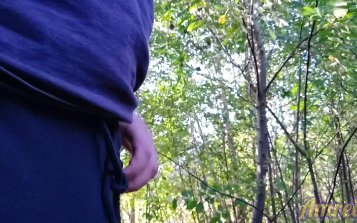 Amreis: Peed on Camera for the First Time and Cum Later...