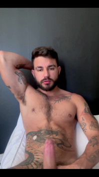 Needing a Blowjog Here. Any Mouth Hungry for Thick Cock? Precisando De Uma Mamada. Alguma Boquinha Com Fome De Pica Grossa?