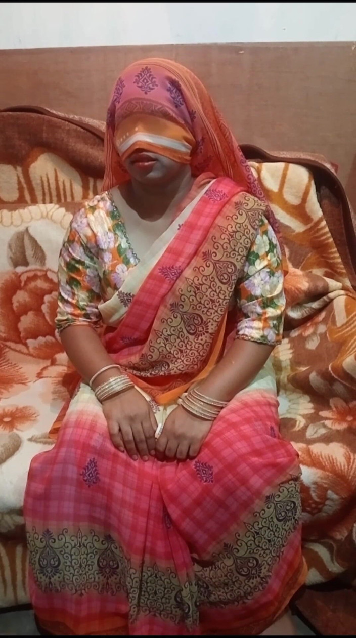 Shahnaazz: Pembantu rumah tangga pengen pengalaman malam yang cepat