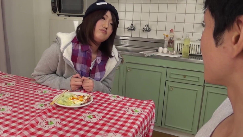 JAPAN IN LOVE: Beau oriental girl scene-1 la giapponese tettona si masturba prima...