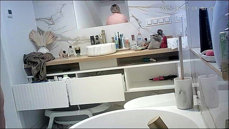 Topkimami: Wassen en smeren