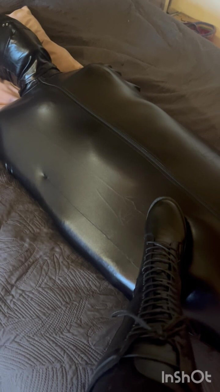 Maitresse Clara: Podřízený bez úniku