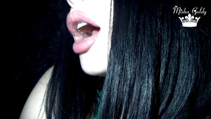 Goddess Misha Goldy: Zvětšila jsem rty! Rty větší - stříkej rychleji!