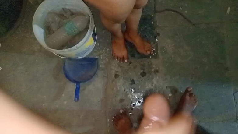 NikiRathod: Divya'nın 20 dakika kesintisiz mastürbasyonu