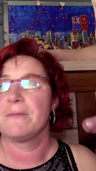 Anal groupsex orgie med styvmamma och styvdotter