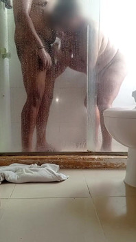 Šukání milf nevlastní matky v hotelové koupelně