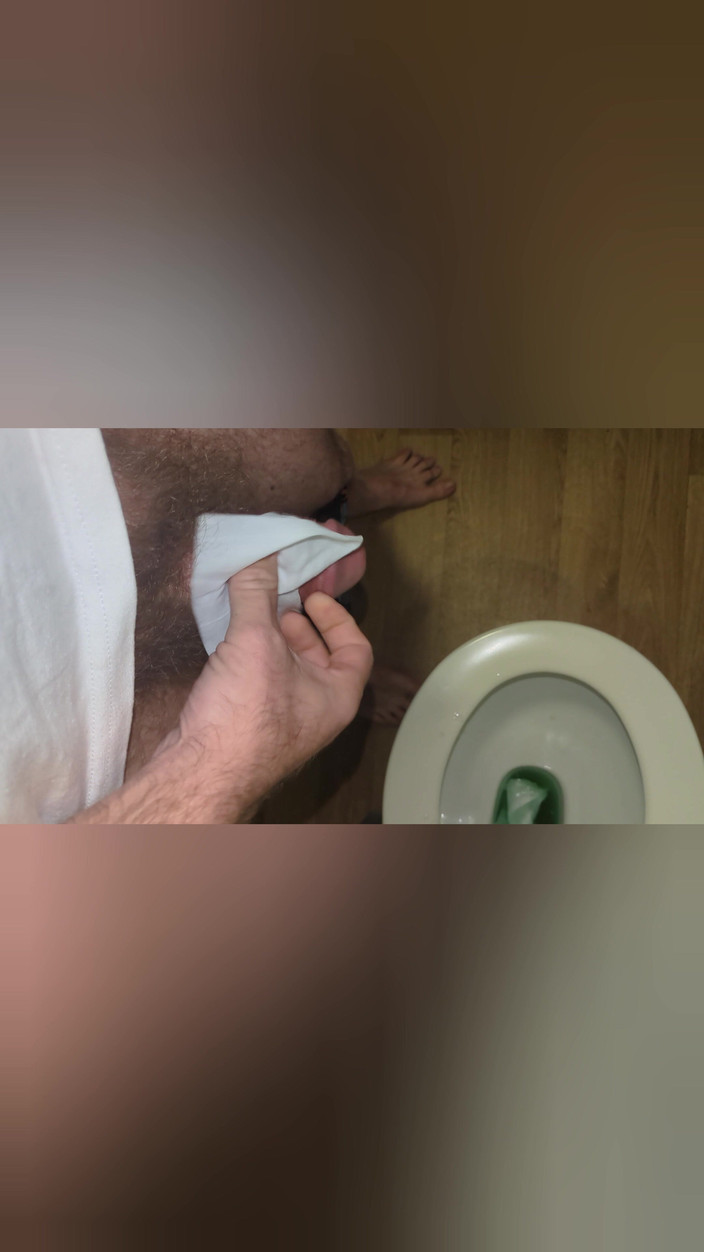 Polishx: शौचालय में सहने के लिए