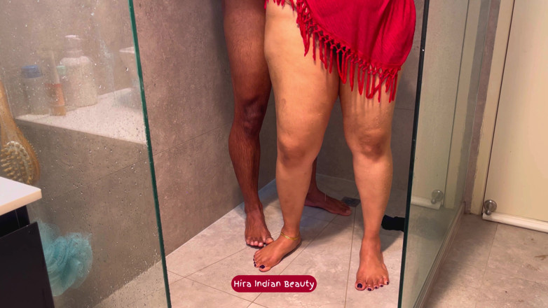 Hot 365 Entertainments: Tabú Cuarto De Baño Anal: Apretando Mis Grandes Tetas Mientras...