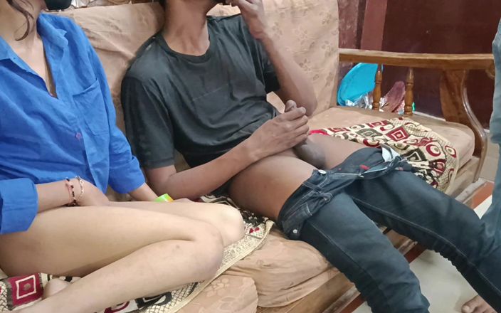HousewifeGeeta: Marido pegou esposa sendo fodida por meio-irmão e depois juntos...
