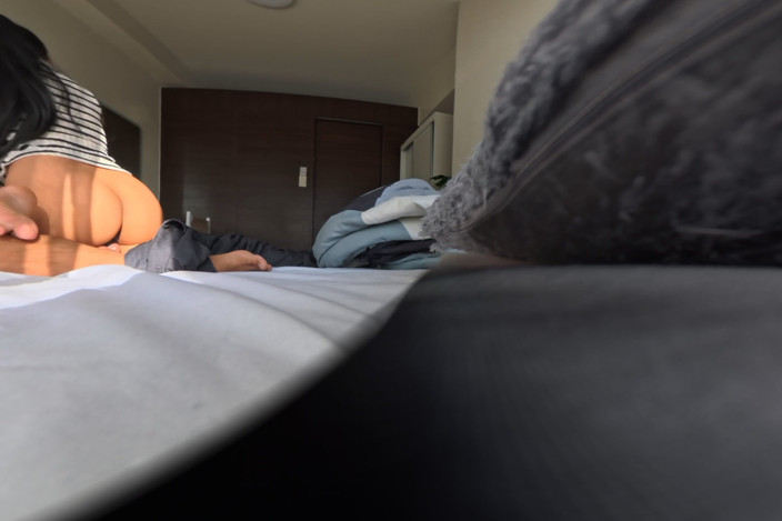 Aiko Maine: VR letto accogliente 360 punto di vista da dietro